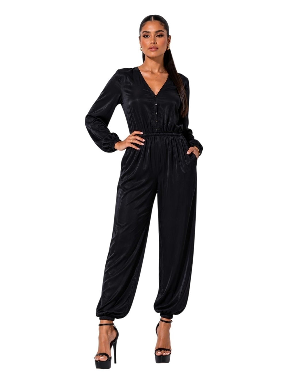 Forever 21 Black V-Neck Long Sleeve Satin Jumpsuit. Size S.